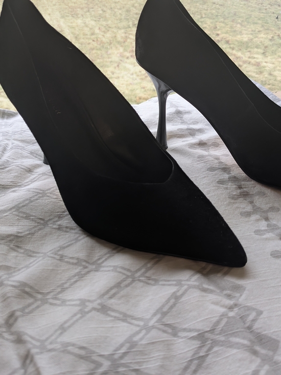 Marc Fisher Shoes - Marc Fisher Black Pointed-Toe Stiletto Pumps
